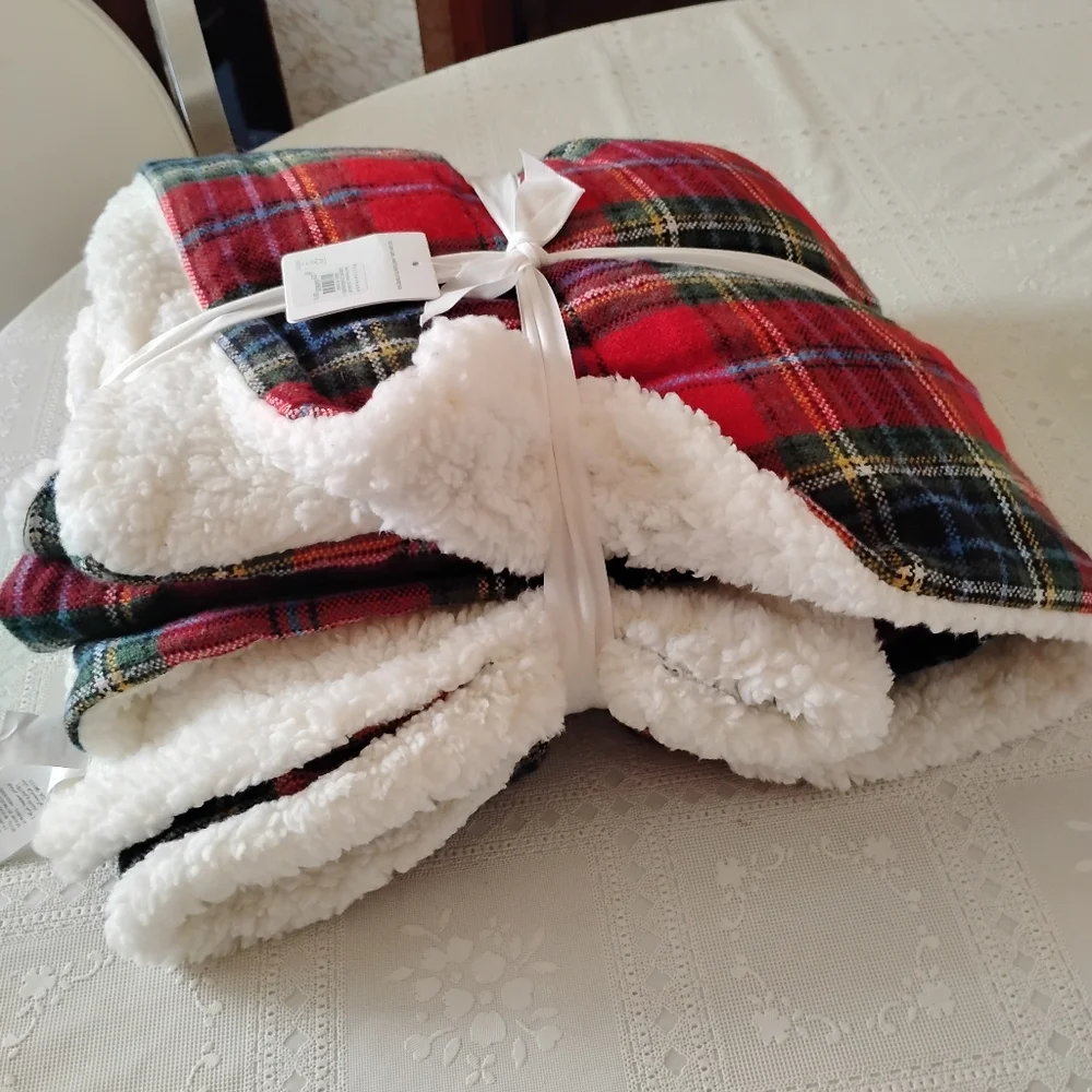 🆕 Pottery Barn Winter Simon Plaid Sherpa Throw Blanket, Red Multi, 50x60” NWT